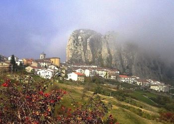 abruzzo_appennino_paese_pizzoferrato_wikipedia