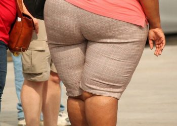 obesità lesbiche bisessuali