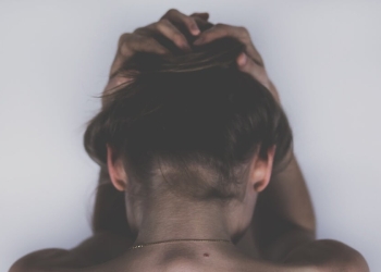 Sintomi depressione anticipano malattie fisiche