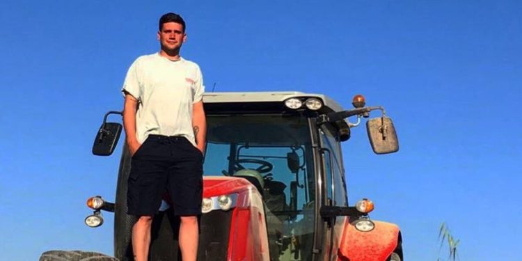 Manuel Momo Momentè a Il Contadino cerca moglie 4