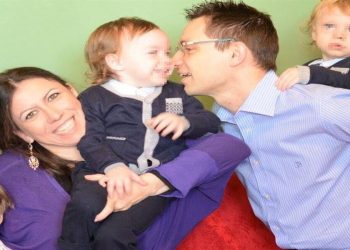 Monia Gabaldo, il marito Gabriele e i suoi tre figli (Foto: Facebook)