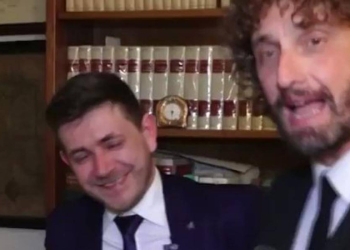 Frame dal servizio delle Iene con Bogdan Tibusche