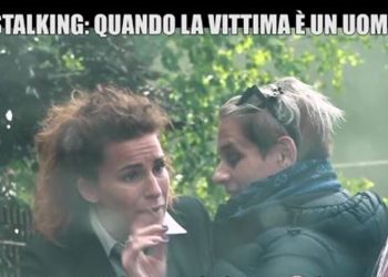 Sara Del Mastro in un servizio delle Iene