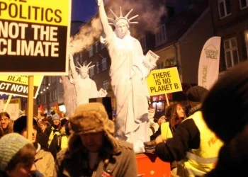 Manifestazioni per il clima in Danimarca (LaPresse)