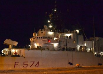 Nave Marina Militare (Foto: LaPresse)