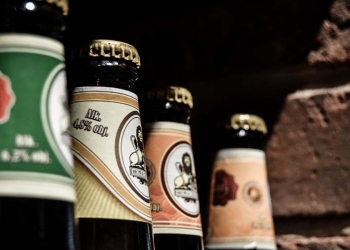 Comprano tutta la birra in paese contro festival neonazi (Pixabay)