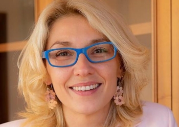 Veronica Giannone espulsa da gruppo M5s