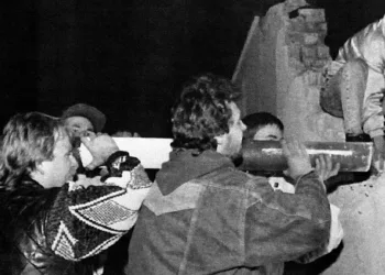 La caduta del Muro di Berlino, 9 novembre 1989 (LaPresse)