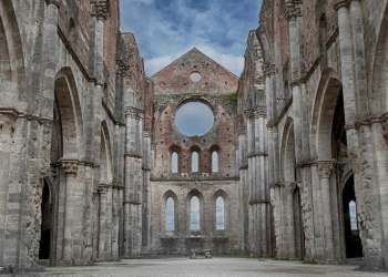 I resti dell'Abbazia di San Galgano (Pixabay)