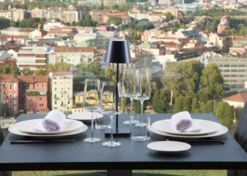Il Mi View Restaurant al 20° piano del WJC a Milano