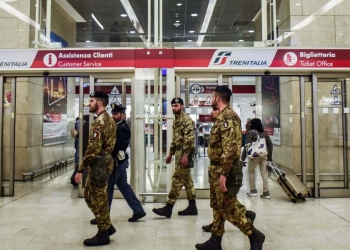 Militari alla Stazione Centrale di Milano