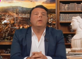 Un fotogramma del"fuorionda" Striscia la Notizia