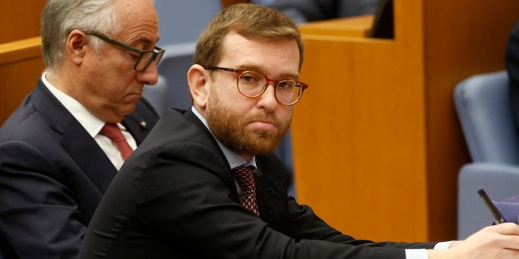 giuseppe provenzano reddito di cittadinanza patrimoniale