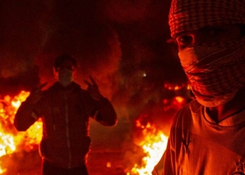 Manifestazioni di protesta a Basra, Iraq, nel 2019 (LaPresse)