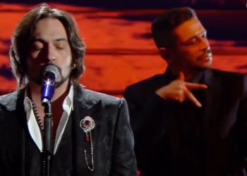 Mauro Iandolo con Le Vibrazioni a Sanremo 2020