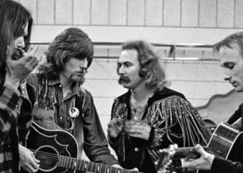 Da sinistra: Neil Young, Graham Nash, David Crosby e Stephen Stills (1970)