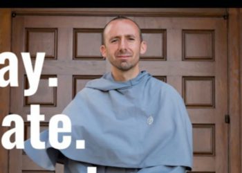 Il frate testimonial degli skateboard "cattolici"