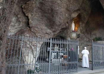 Papa Francesco a Lourdes