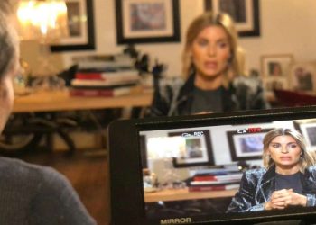 Don Marco Pozza con Martina Colombari (Foto staff di "Io credo")