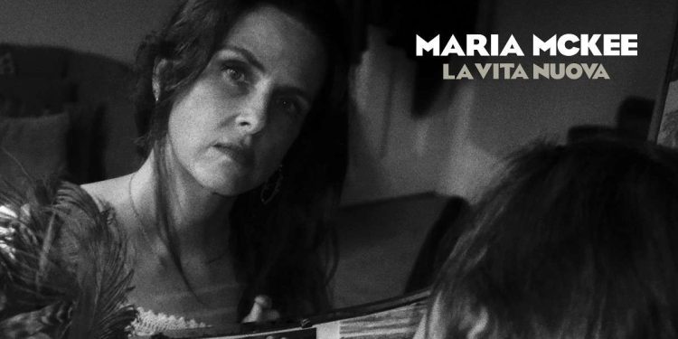 Particolare della copertina del disco. Foto di Anna Sampson