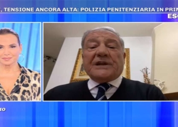 Barbara D'Urso Vs Segretario Capece a Pomeriggio 5