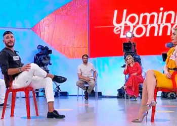 Veronica Ursida e Giovanni a Uomini e Donne - Screenshot da video