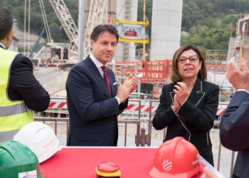Conte e De Micheli a Genova