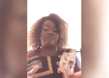 Donna di colore denuncia episodio razzista (da Video)