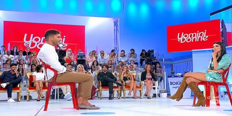 Sammy Hassan e Giovanna Abate a Uomini e Donne, Screenshot da video