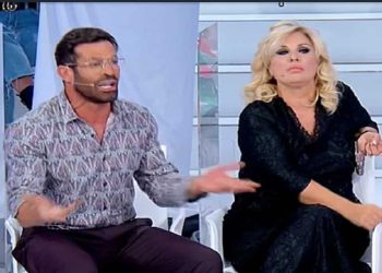 Gianni Sperti a Uomini e Donne - Screenshot da video