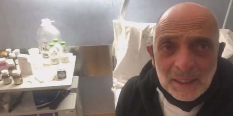 Paolo Brosio, Facebook