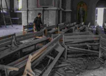 Cattedrale armena bombardata dagli azeri