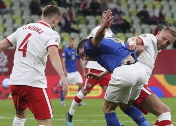 Belotti Italia Glik Polonia