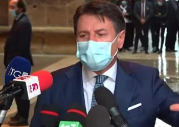 Giuseppe Conte a Taranto