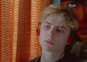 Una scena del film Estate '85