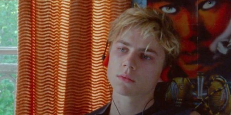 Una scena del film Estate '85