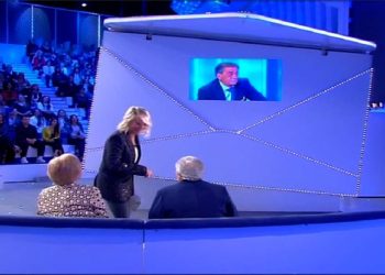 Luigi cerca Maria a C'è posta per te