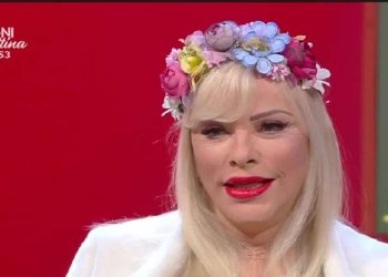 Ilona Staller a Ogni Mattina - Screenshot da video