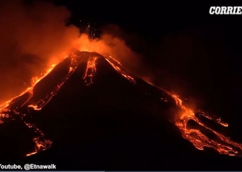 Etna, spettacolare eruzione (Youtube)