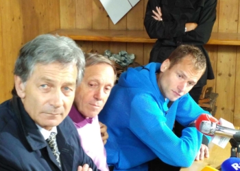 Alex Schwazer durante una conferenza stampa (Foto LaPresse)