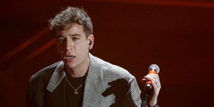 Fasma sul palco dell’Ariston