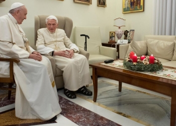 Ratzinger e Bergoglio