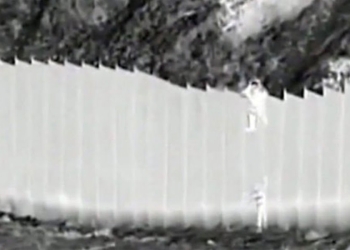 bimbe gettate muro Messico