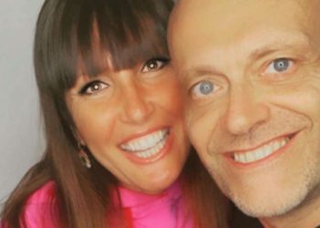 Max Pezzali e la moglie Debora Pelamatti