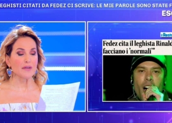 Barbara D'Urso legge la lettera di Rinaldi per Fedez