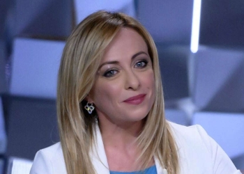 Giorgia Meloni nello studio di ‘Verissimo’