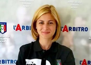 Martina Molinaro è l'arbitro ne La Partita-Una notte per Diego (facebook)