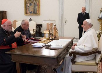 Il card. Marx a colloquio con Papa Francesco (LaPresse)