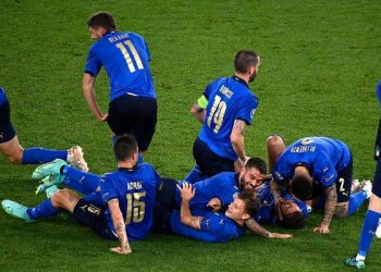 Var Italia Spagna, moviola in diretta (da facebook.com(EURO2020)