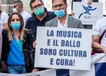 Discoteche, protesta